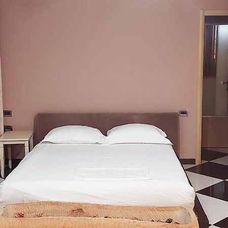 Lovely Apartment In Heart Of 地拉那 外观 照片