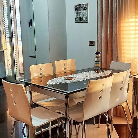 Lovely Apartment In Heart Of 地拉那 外观 照片