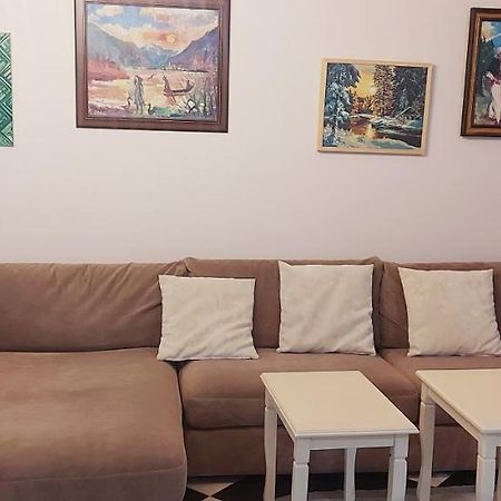 Lovely Apartment In Heart Of 地拉那 外观 照片