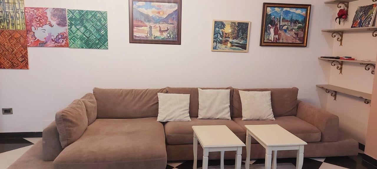 Lovely Apartment In Heart Of 地拉那 外观 照片